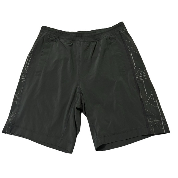 lululemon athletica Other - Lululemon mens shorts size Medium